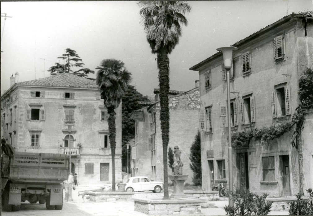 Image description